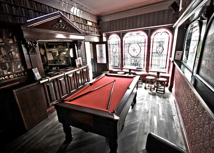 The George Hotel